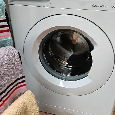 Na Gryfa 8 アパート *